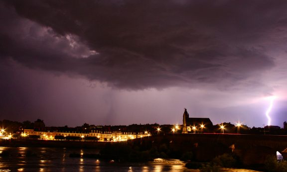 Zdjęcie do artykułu: Jak fotografować burze i pioruny – zasady bezpieczeństwa